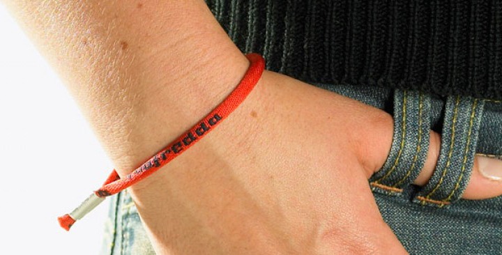 Eintrittsbänder und Einlassbänder | Ikast Etikett