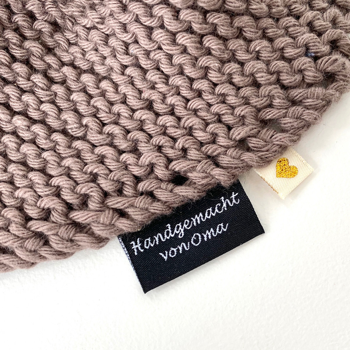 Made by  Handmade label - Personalisierung von Handarbeiten