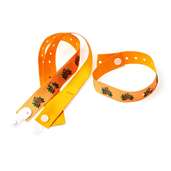 Armband mit eingewebtem RFID-Chip